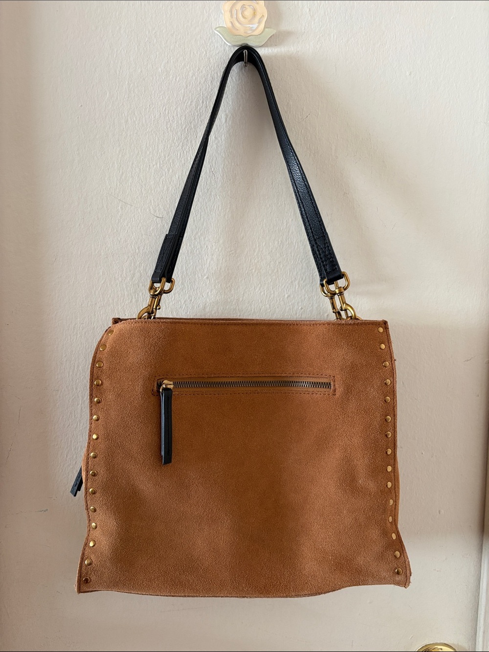 NWT American Leather Company Camel Suede Shoulder Bag with Gold Tone Studs - Picture 3 of 4